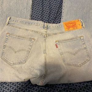 Levi 501 Light Blue Jeans